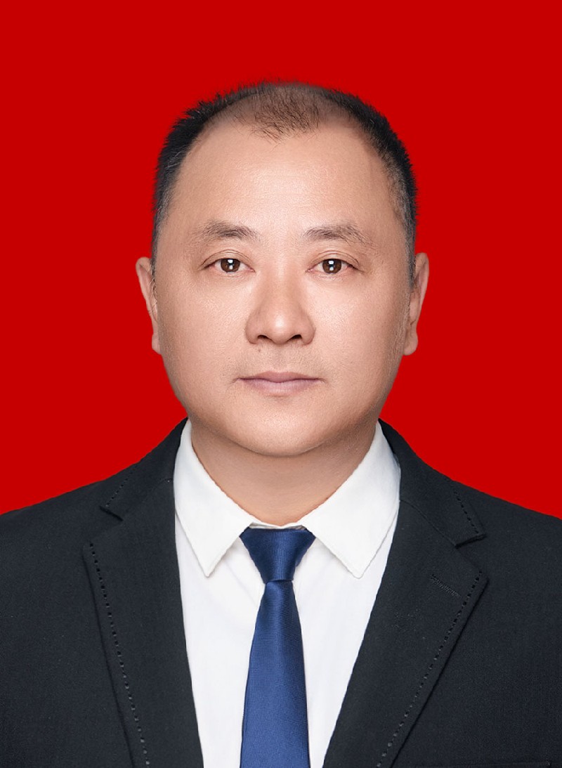 吴 昊